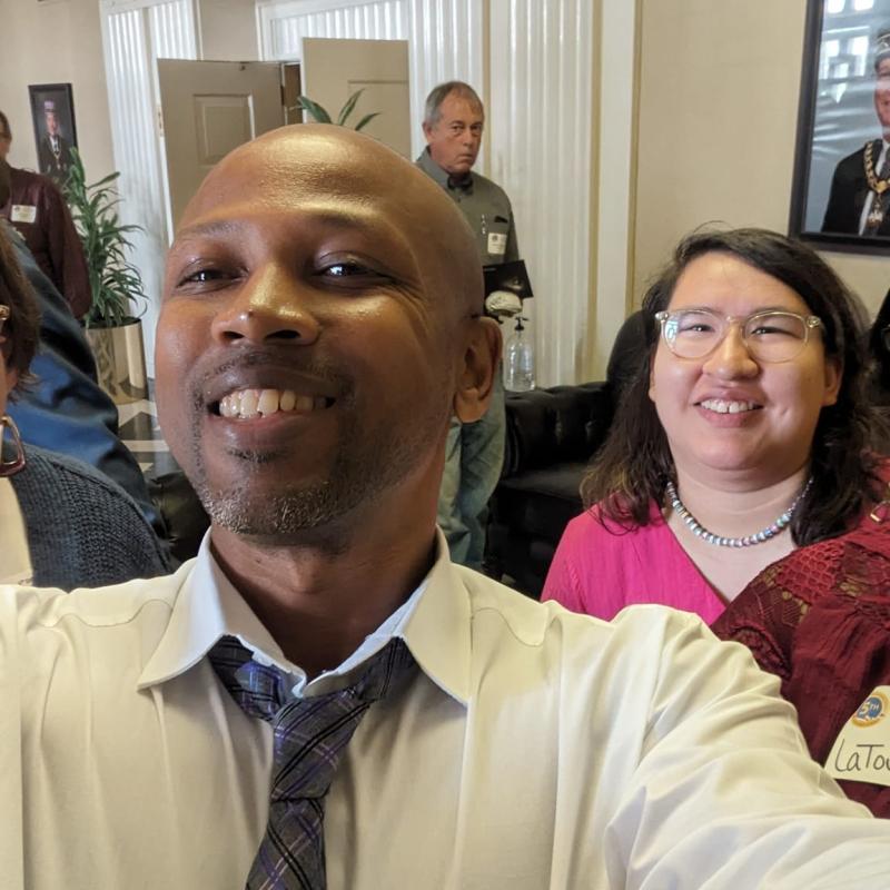 438707862 294372950374455 925215558393608237 N